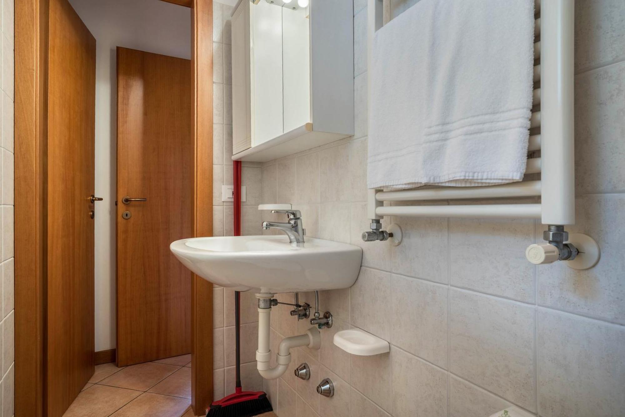 Casa Carlotta Apartment มัลเชซิเน ภายนอก รูปภาพ