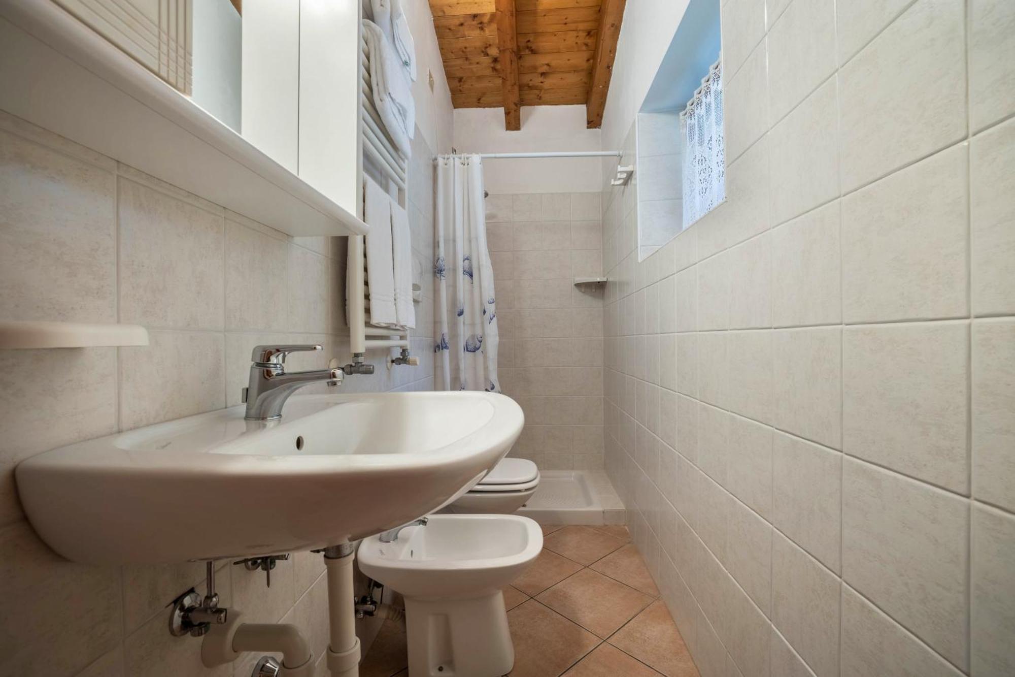 Casa Carlotta Apartment มัลเชซิเน ภายนอก รูปภาพ